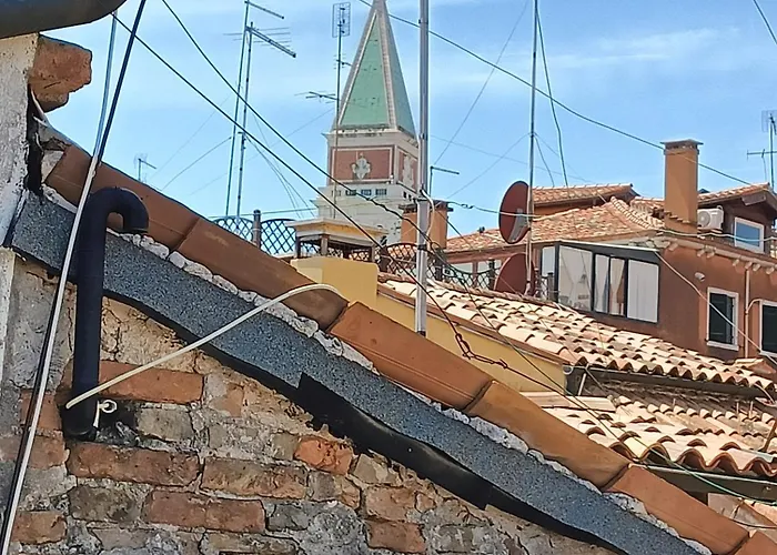 Luminosa Terrazza Dietro S.marco 아파트