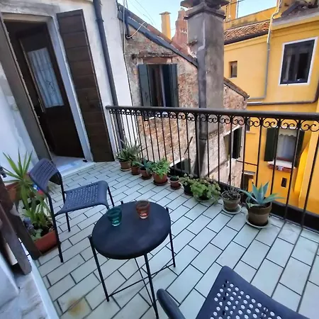 Apartamento Luminosa Terrazza Dietro S.marco Venecia